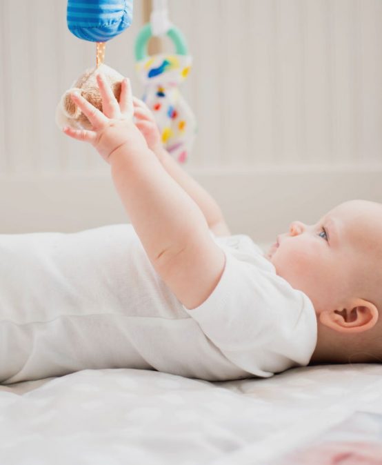 Wrażliwe niemowlę a symptomy sensoryczne SensiBaby™
